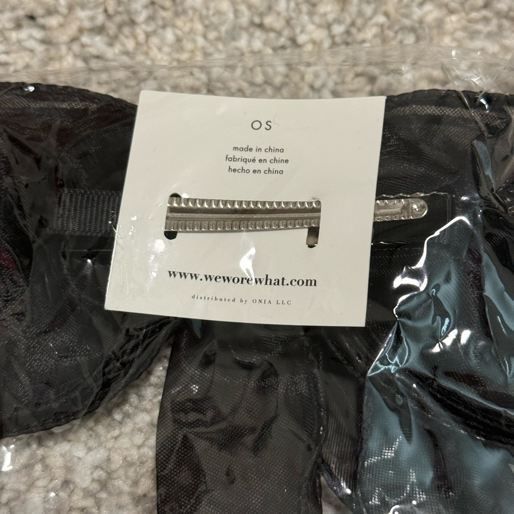 NWT WeWoreWhat Black Hair Bow Clip - Picture 6 of 7